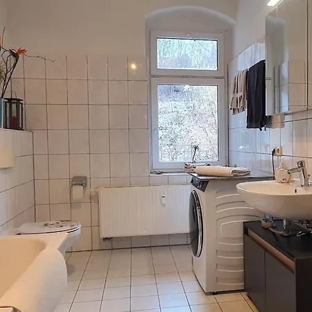 Neue Und Schick Moeblierte