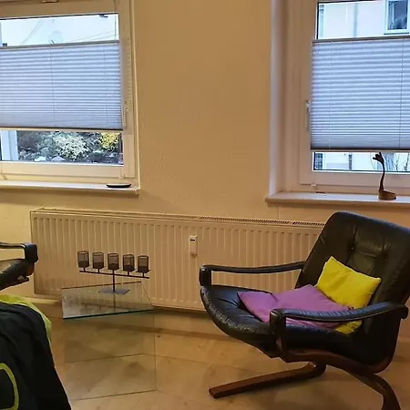 Neue Und Schick Moeblierte Apartment *